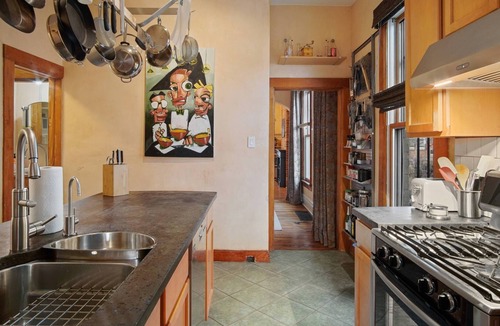 Curtis Park House | New. The 5 Point Bungalow. Walk Everywhere.
