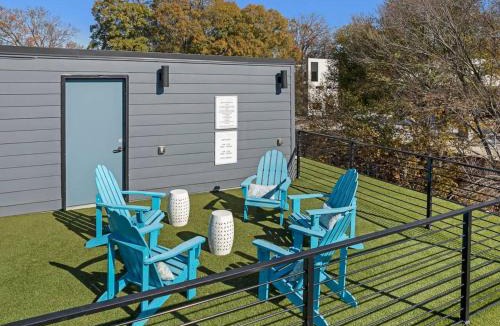Virginia Highland Apartment | *NEW* The Audrey ~ Downtown | Rooftop Skyline View