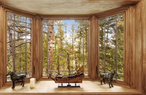 Evergreen West Central House | Newly renovated historic cabin.serene and secluded; yet minutes to Evergreen