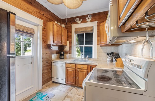 The Meadows Condo | NEWTON'S NEST ~ Adult Only, 1st Floor 1 Bedroom, 1 Bath Condo w/Shared Pool!