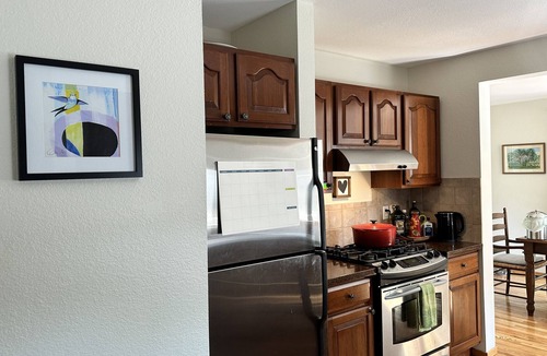 Rural North Boulder House | NOBO 4 bedroom, spacious yard, walk to market, restaurants, trails, downtown bus