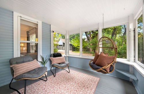 Old Town West House | Oak Street Bungalow Walk to Old Town & CSU