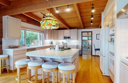 Fort Bragg House | Oceanfront Haven with Beach Access, Views & Deck