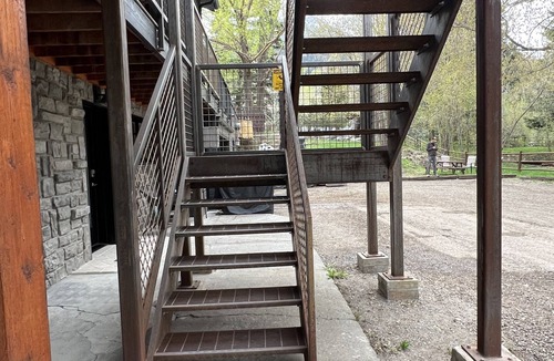 Ouray Condo | Ouray Basecamp. Walk to Restaurants, Shops & Hot Springs. Large 2BR/2BA