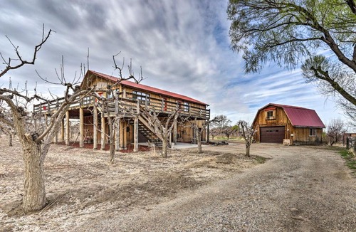 Palisade House | Palisade Cottage on Orchard - Hike, Bike + More!