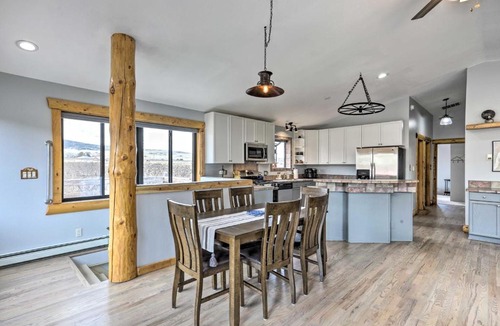 Palisade House | Palisade Cottage on Orchard - Hike, Bike + More!