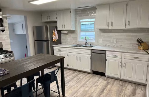 Canon City House | Park-Front Cottage, Walk to River, Train & Downtown - Dreamweaver Cottage