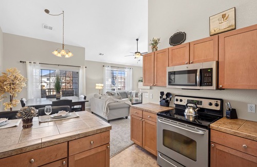 Aurora Condo | Peaceful Condo on Trail System