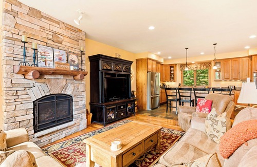 Winterwood House | Peaceful Setting; 7 Min to Breck; Hiking Nearby