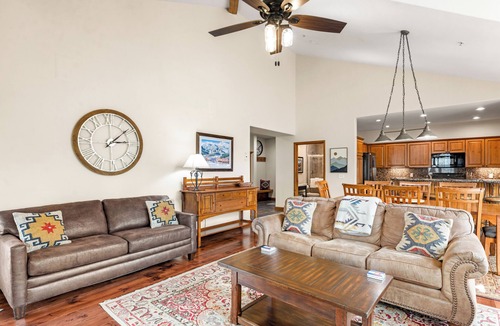 Four O'Clock Condo | Penthouse at Riverbend Lodge - Ski in/out, Hiking