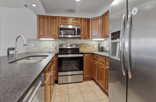 Copper Mountain Village Condo | Pet-Friendly, Great Views, Large Sleeping Capacity, Walk to Lifts - BE306