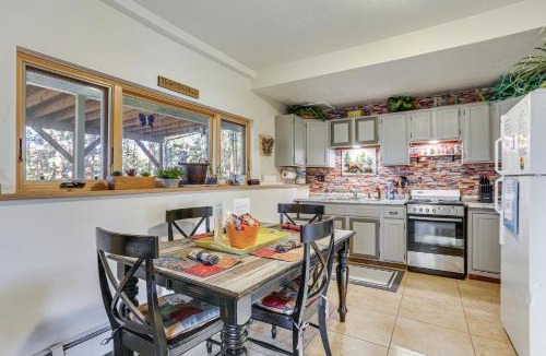 Pine Apartment | Pet-Friendly Pine Home: Near Hiking & Fishing!