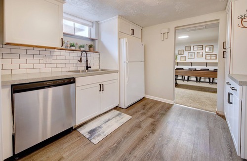 Central Colorado Springs House | Pikes Peak Getaway: 2 Homes w/3 Kitchens, 3 Living Rooms, 2 Hot Tubs