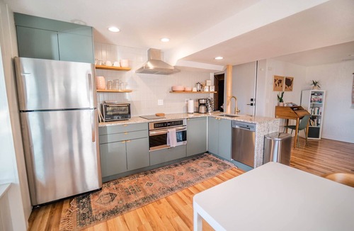 Northeast Colorado Springs Apartment | Pikes Peak Mountain View 2 Bedroom Guest Suite