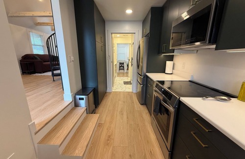 West Colorado Springs House | Pikes Peak View Loft - Walk to GOG, Old Colorado City