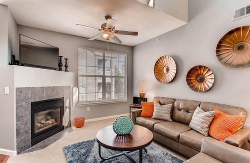 Englewood Condo | Pottery Barn Perfect Near DTC, Park Meadows Mall, Restaurants & Nightlife