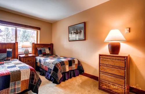 Peak 9 Apartment | Powderhorn A202 by Ski Country Resorts