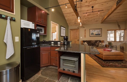 Durango Cabin | ⭐️Premier Host - Serene cabin, the best amenities, north end of James Ranch