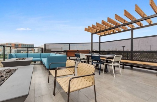 Jewell Heights - Hoffman Heights Apartment | Premium Apartment Children's Hospital Anschutz UC Health