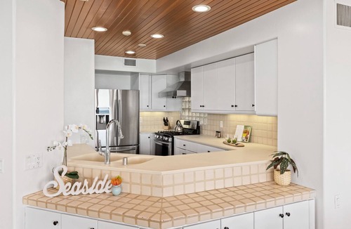 South Oceanside House | Premium Oceanfront Escape P1427-0