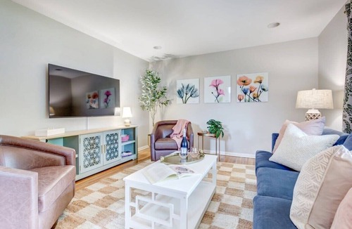 Allendale Area House | Pretty in Pink Checkers Paradise