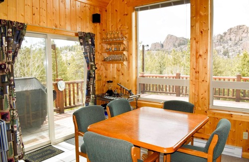 Sedalia House | Private Cabin, Views of Turkey Rock, Hiking, 4X4, Rock Climbing, Fishing, Wifi