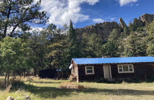 Weston Cabin | Private Colorado Mountain Cabin 7959 ft elevation - Historical Stonewall Village