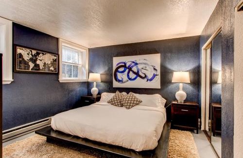 Cheesman Park House | Private, Cozy and Quiet in the♥of Capital Hill