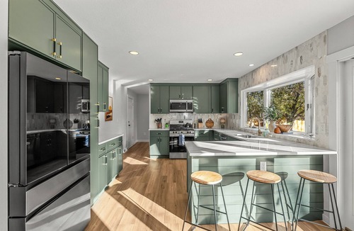 Northwest Arvada House | Private Spa Retreat for 17 Sauna, Hot Tub, Theater