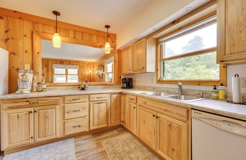 Lake George House | Queensbury Lake Home w/Screened Porch