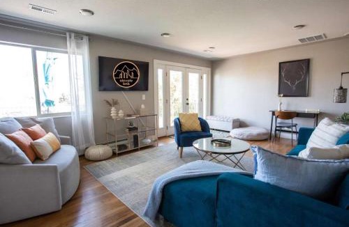 Bel Aire House | Rare Pool and Hot Tub Home - Family and Pet Friendly