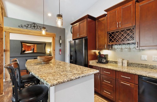 West Colorado Springs House | Red Rocks, Relaxation & Family: Walk to Garden of the Gods - Hot Tub/Dogs OK
