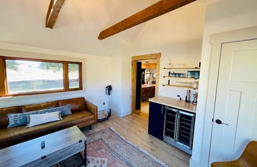 Whitepine House | Renovated Ranch Retreat in Heart of the Rockies.