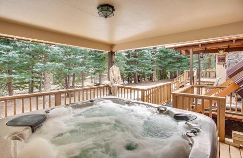 Nathrop House | Riverfront Retreat in Nathrop: Fire Pits & Hot Tub