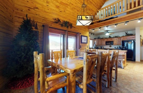 South Fork Cabin | Riverside log cabin w/private deck/hot tub/free WiFi/full kitchen + near trails