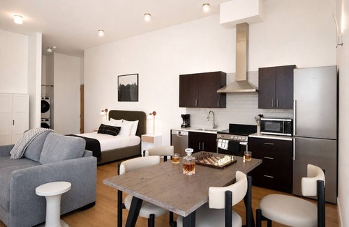 Cherry Creek Apartment | Roami at Studio 135