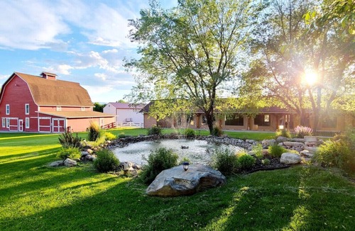 Silt Cottage | Romantic Mountain Retreat @ 21-Acre Ranch Event Venue Luxury & Stunning Views #4