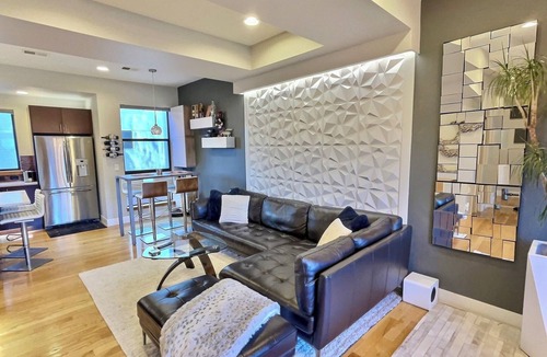 Highland House | Rooftop Retreat-modern townhome in the heart of LoHi- roof deck-walk everywhere!
