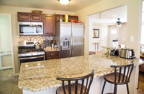 Broomfield House | Room For The Whole Family and pets