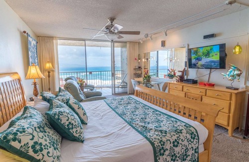 Kahana Condo | Royal Kahana 1104 - Oceanview Studio - Summer and Fall Savings! Free Activities!