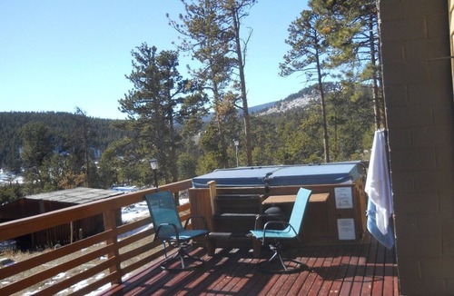 Boulder Ski Chalet | Rustic Beautiful Colorado Rocky Mtn Home w/Hot Tub Border of National Forest