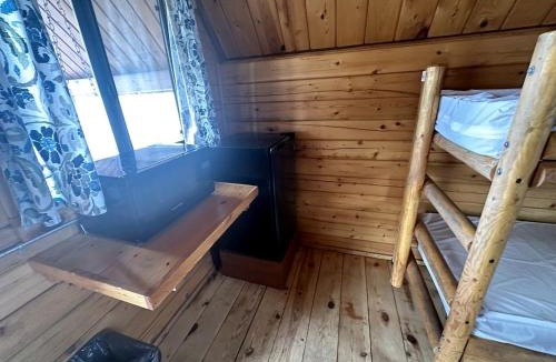 Fruita House | Rustic Extended-Stay Camping Cabin with Scenic Outdoor Amenities near Local Attractions in Fruita, Colorado