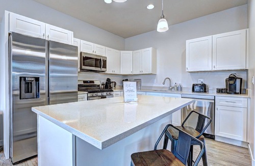 Montrose House | San Juan Reflections Getaway 3B/2Ba, Pet Friendly & Game Room