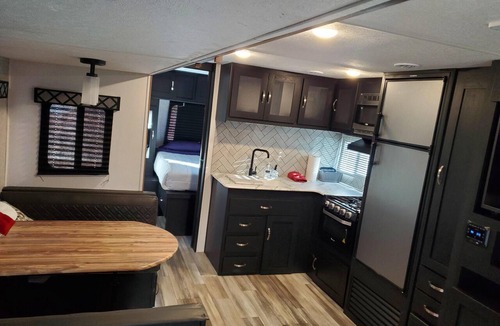 Penrose House | Saturn Camper Suite - Family planet camper with bunk beds, sleeps six