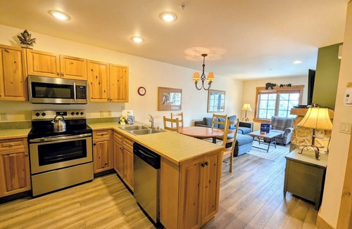 River Run Condo | Scenic Summer Stay | Balcony, Pool & Mini-Golf