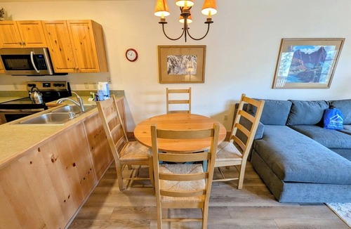 River Run Condo | Scenic Summer Stay | Balcony, Pool & Mini-Golf