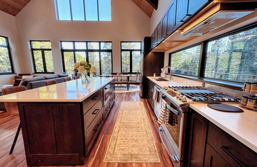 Placerville House | Secluded 35-Acre Mtn Lodge Near Telluride & Ouray