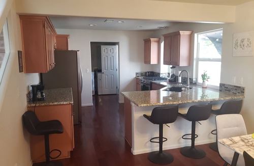 Green Valley Ranch House | Serene 3-bedroom house with AC in Denver