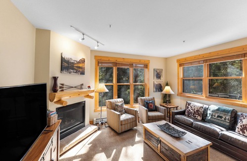 Keystone Condo | Serene Keystone Condo & Great Views from Balcony, Mins from Resort Shuttle