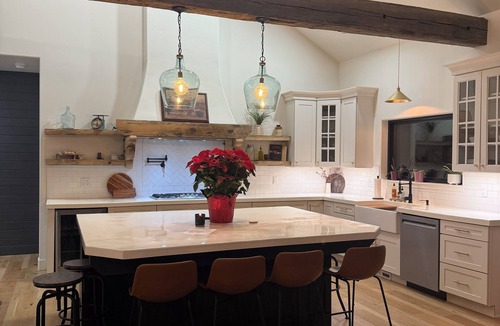 Loma Other | Serene Stay with Gorgeous Views, Bright, Cozy & Close to Everything Fruita.